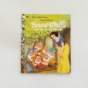 Disney Snow White and the Seven Dwarfs Little Golden Book- Vintage 1984